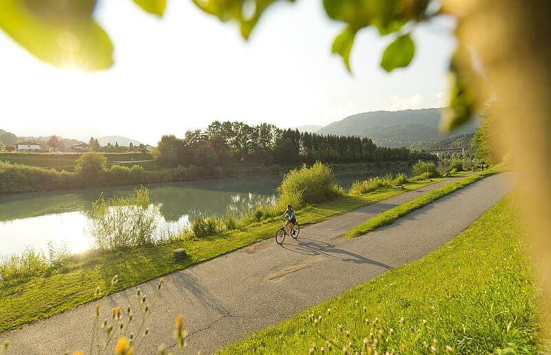 Drauradweg_bei_Villach (c) Kärnten Werbung 